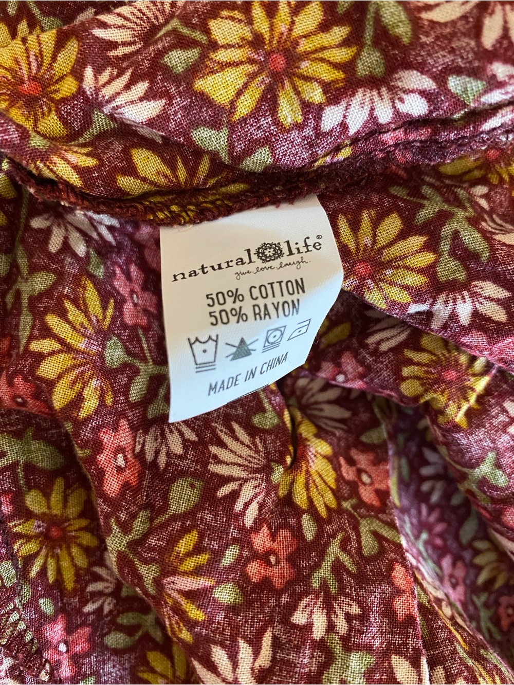 NATURAL LIFE Floral Tiered Maxi Skirt in Rust and Burgundy - Picture 8 of 9